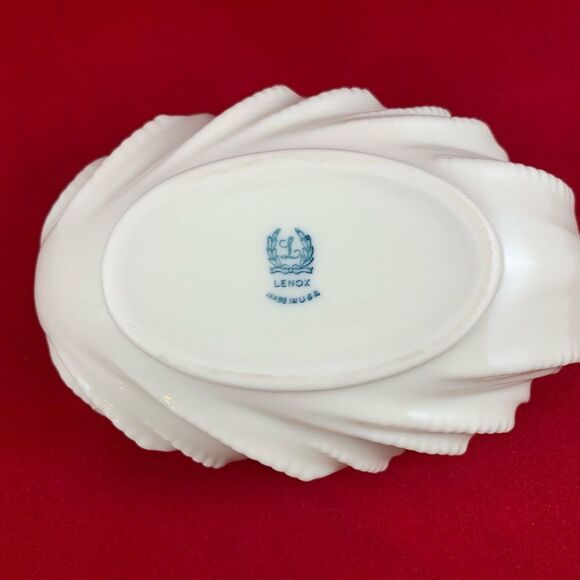 Vintage LENOX Porcelain Bowl - Picture 3 of 4